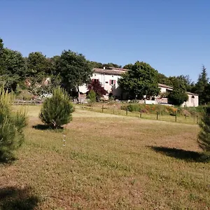 Hébergement de vacances La Ferme Accrochée à La Colline