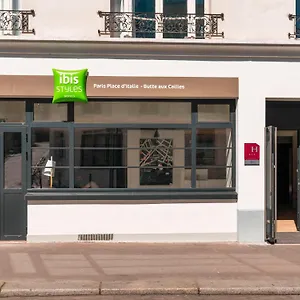 巴黎意大利广场鹌鹑之丘宜必思尚品酒店 酒店 巴黎