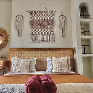 raditya-house.ubudhotelsnow.com/